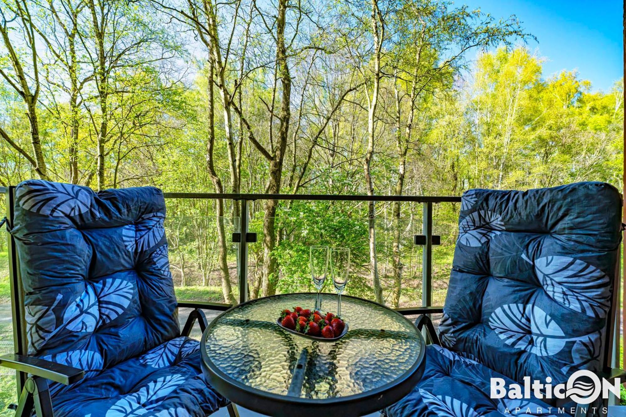 Apartamenty Balticon Polanki - Sauna, Fitness Inclusive - Basen Latem, Pool Im Sommer Колобжег Экстерьер фото